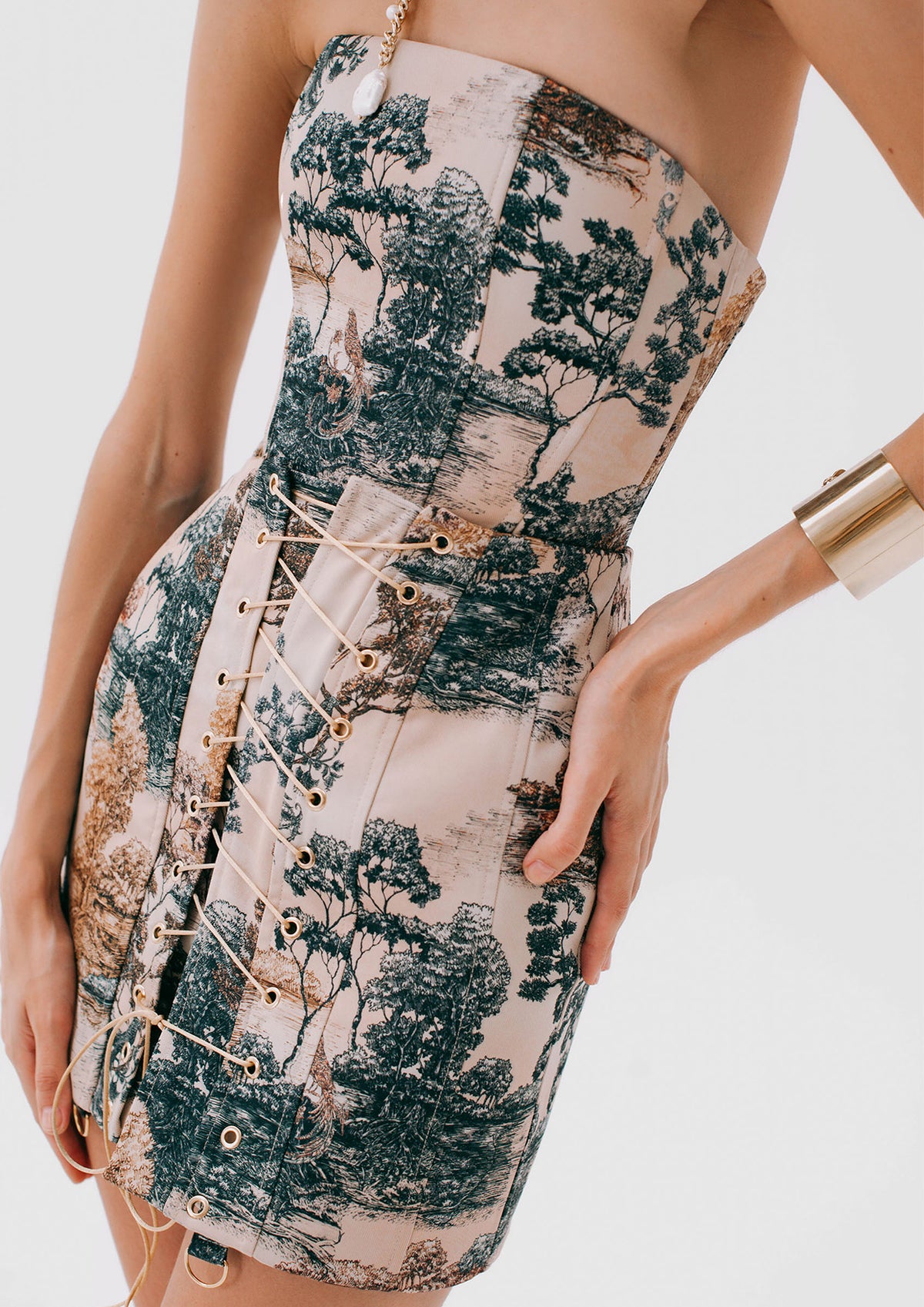 La Musa - Tuscany Satin Corset – MADAMVOYAGE