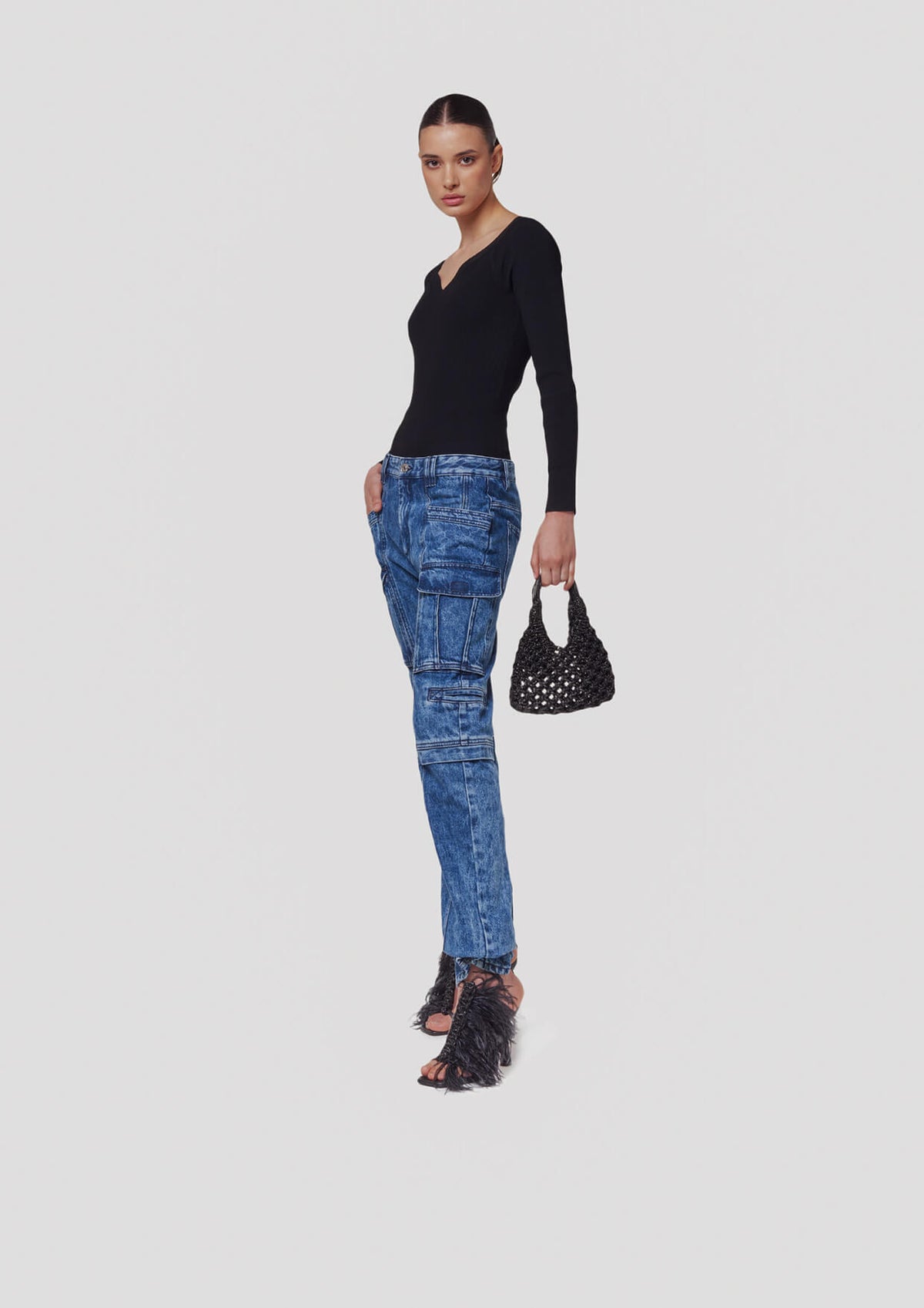 Hibourama - Vannifique Crystal-Studded Woven Handbag