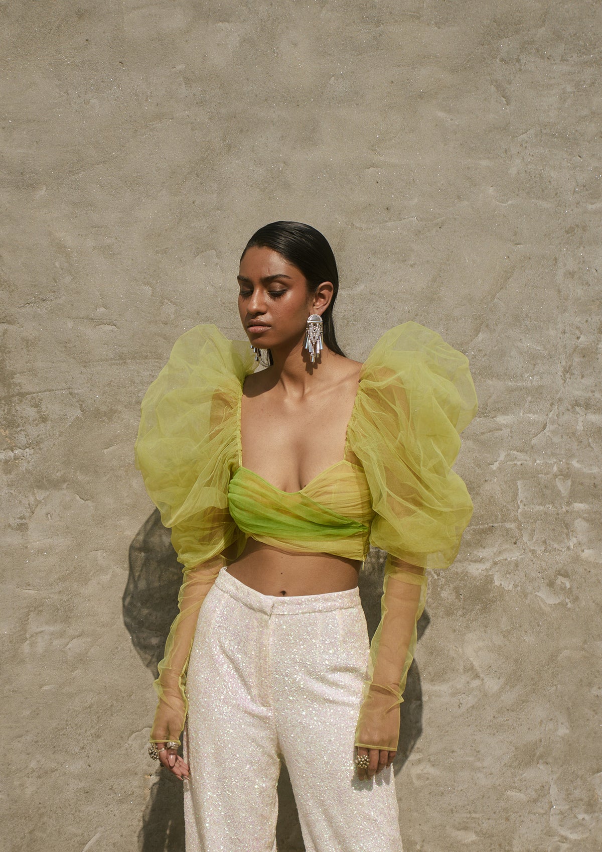 Szabo Sihag - Puff-Sleeve Sweetheart Crop Top – MADAMVOYAGE